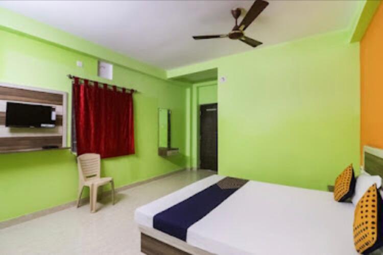 Hotel Lovely Inn ! Puri Пури Экстерьер фото
